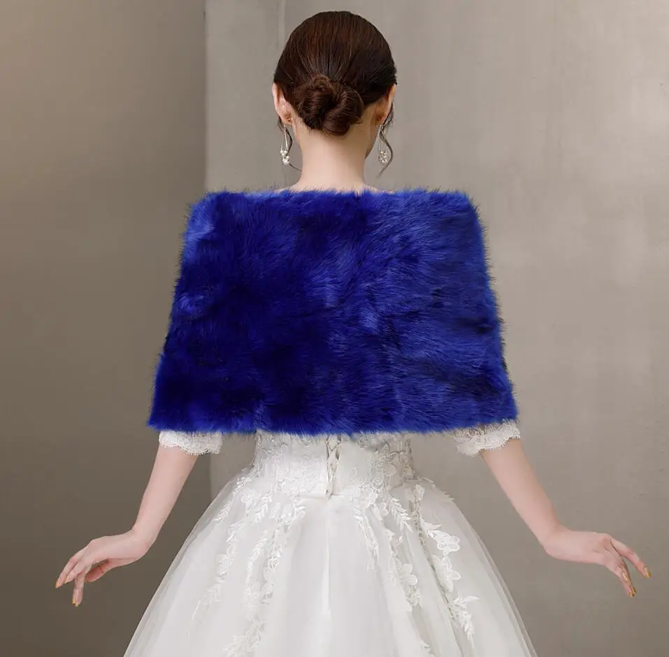 女性用にカスタマイズされたフェイクファーショール,クリスタル - Stole Wedding Shawl のレビューと価格