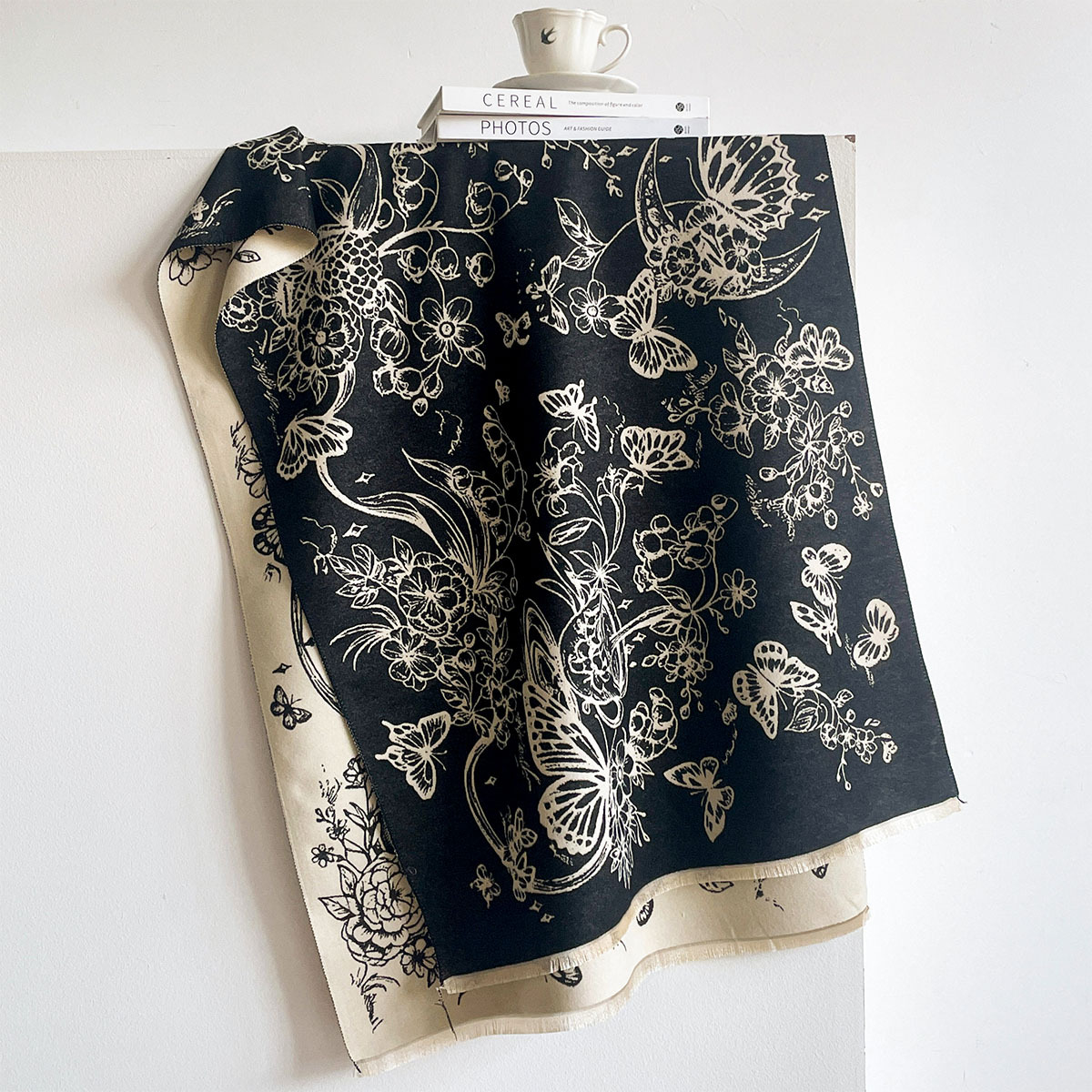 女性用イミテーションカシミヤスカーフ フリンジ付き 厚手 暖 - Pashmina Wrap Large のレビューと価格